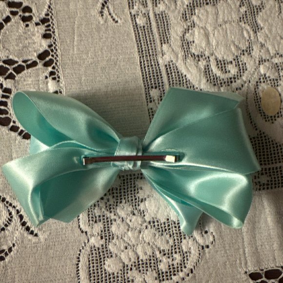 BOW-Mint Green Girl's Decorative Satin Ribbon Multiple Layer Bow- 5 1 inches - Picture 2 of 2